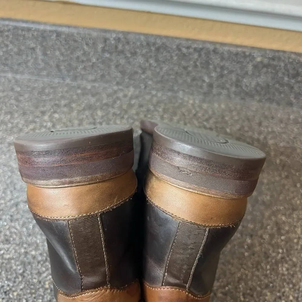 Florsheim Men's Size 8 M Brown Leather Chukka Ankle Boots Lace Up Comfort Casual